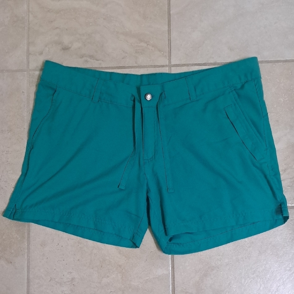 MAGELLAN Outdoors Women's XL Green Shorts With Mesh Pockets, Wore 1x